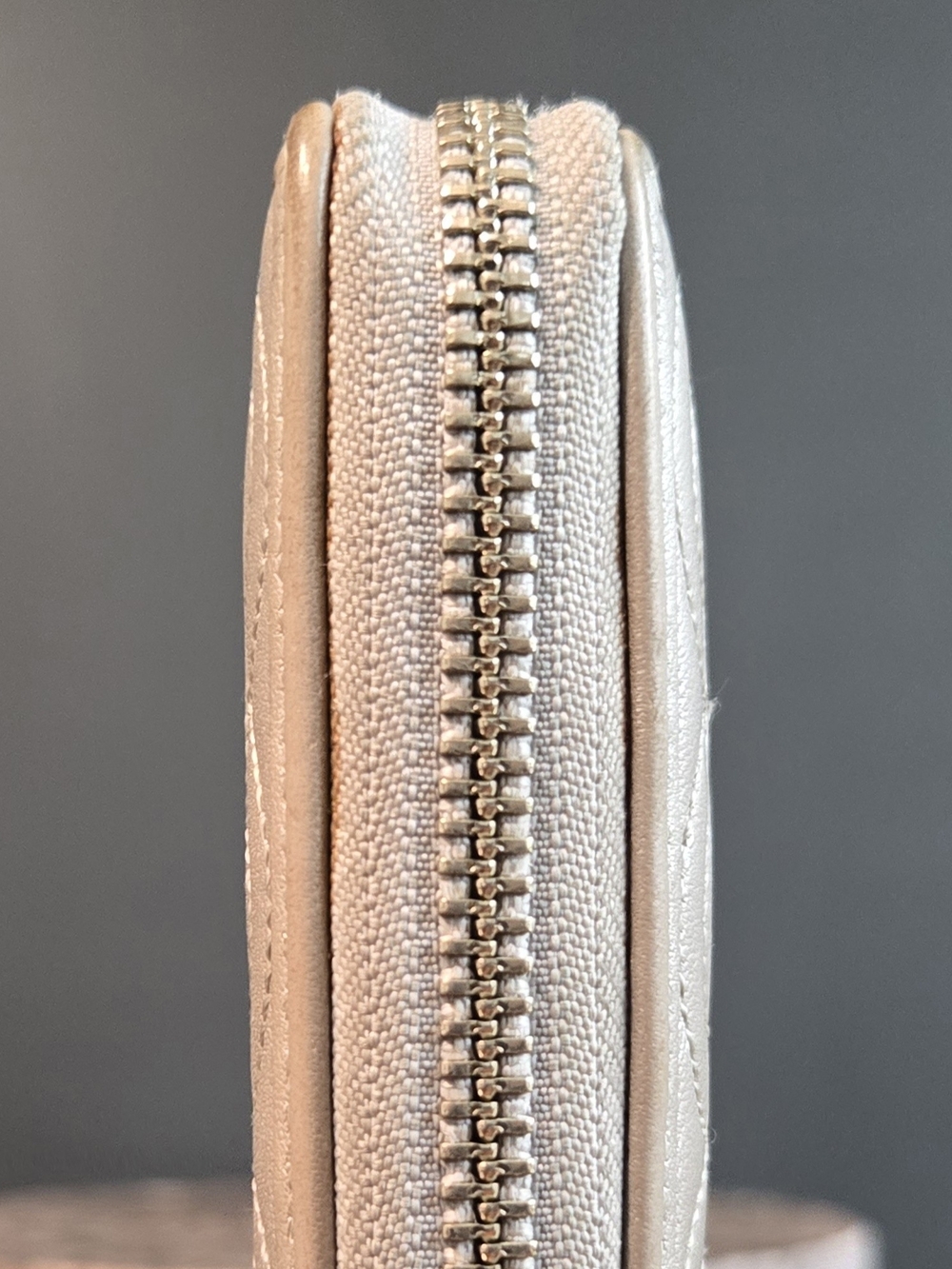 coach | zip around wallet | monogram | silver | metallic finish | vintage - Picture 9 of 11